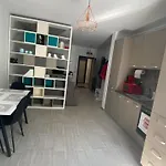 Apartment Cu La Mare *