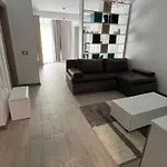 Cu La Mare Apartment