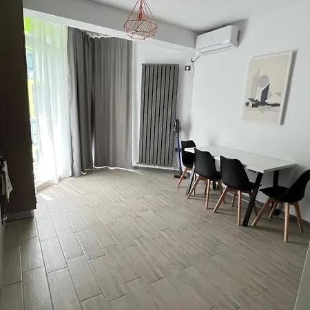 Apartament Cu La Mare *