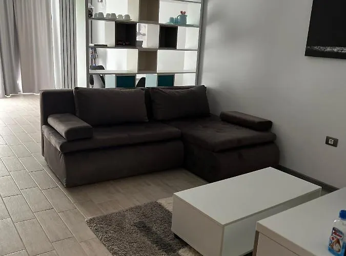 Apartament Cu La Mare