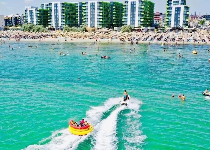 Apartament Cu La Mare